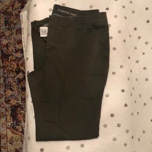 Lee everyday essential chino size 14 used